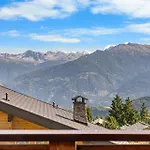 Campanule A Avec Vue Sur Les Alpes * Anzère