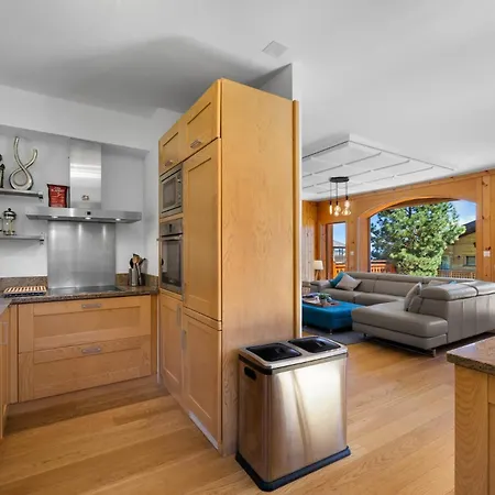 シャレー Campanule A Avec Vue Sur Les Alpes