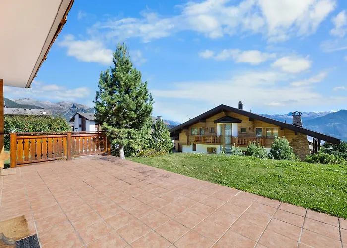 シャレー Campanule A Avec Vue Sur Les Alpes