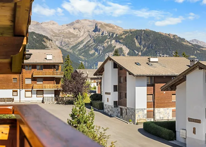 Campanule A Avec Vue Sur Les Alpes Chalet