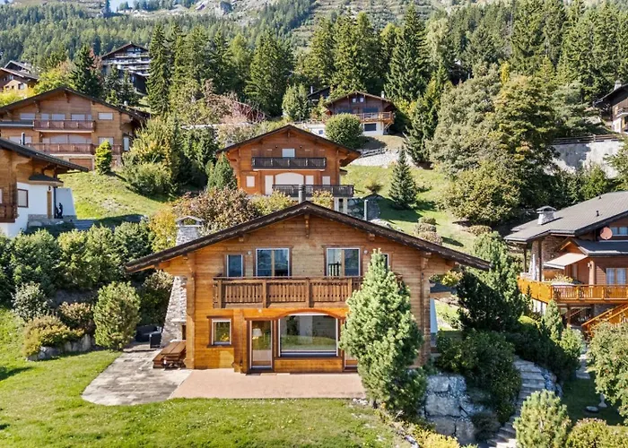 Campanule A Avec Vue Sur Les Alpes シャレー *