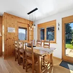Campanule A Avec Vue Sur Les Alpes Chalet *