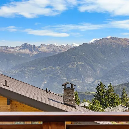 Campanule A Avec Vue Sur Les Alpes * Anzère