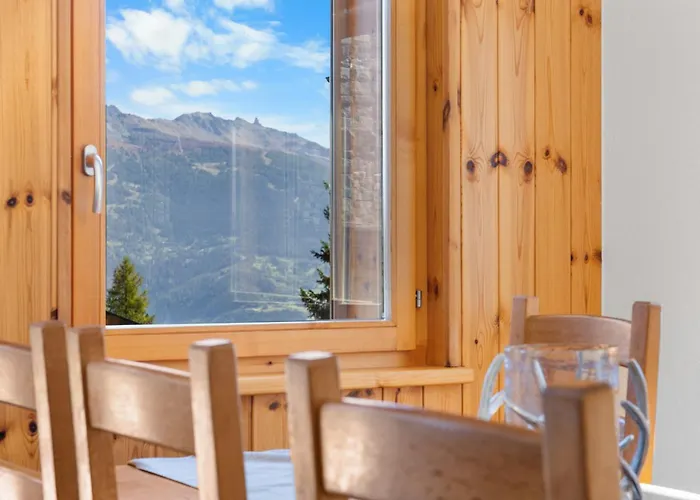 Campanule A Avec Vue Sur Les Alpes Chalet
